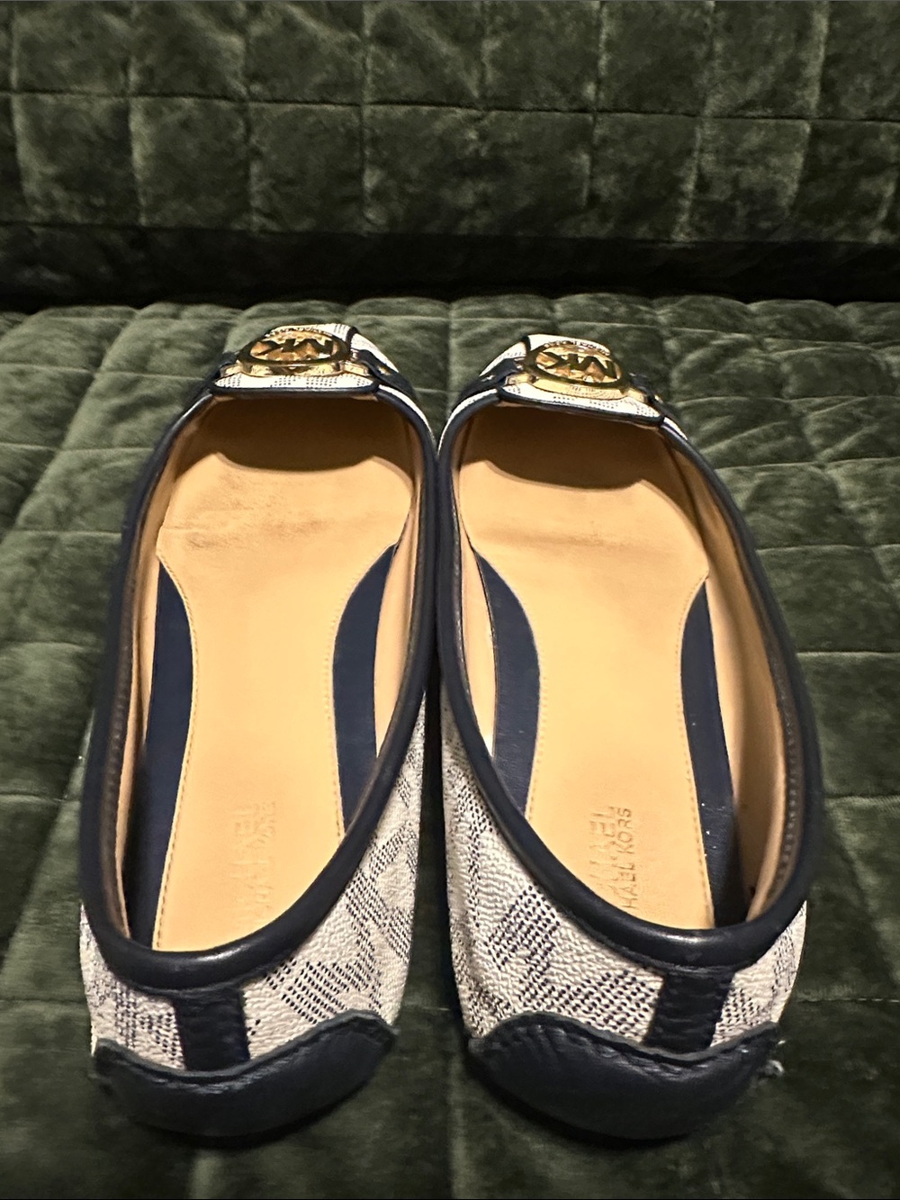 Michael Kors Navy & White MK Signature Logo Ballet Flats with Gold Hardware - Picture 4 of 16